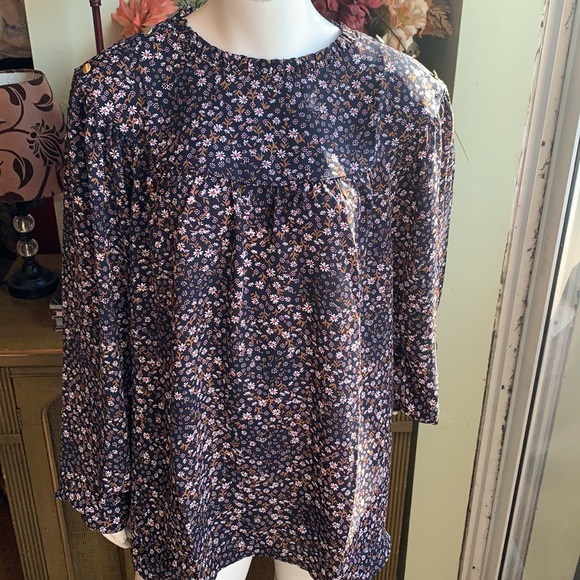 Loft Floral Ruffle Neck Rib Blouse - Picture 2 of 13